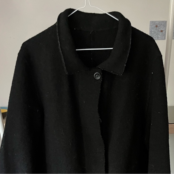 Felted Canadian wool oversized trench - Picture 2 of 2